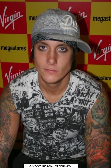 :nebun:  :nebun:  :nebun:  :nebun:  :nebun: synyster