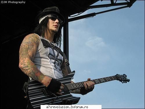 :nebun: synyster